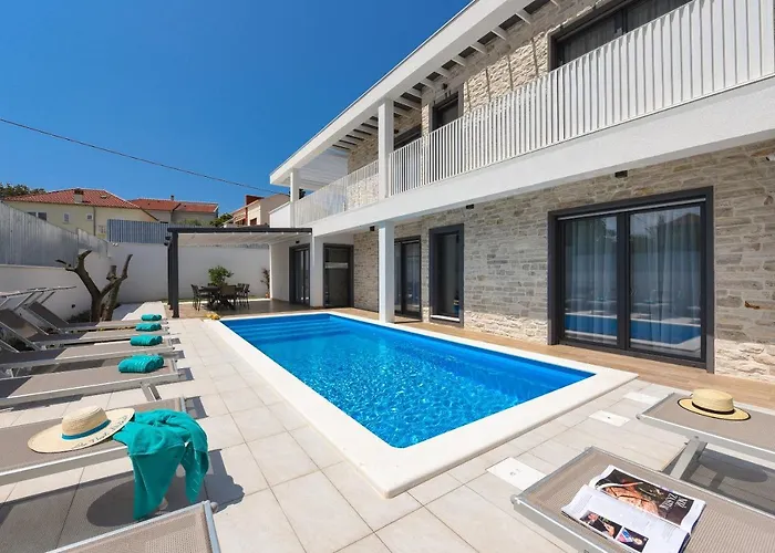 Villa Pjaula